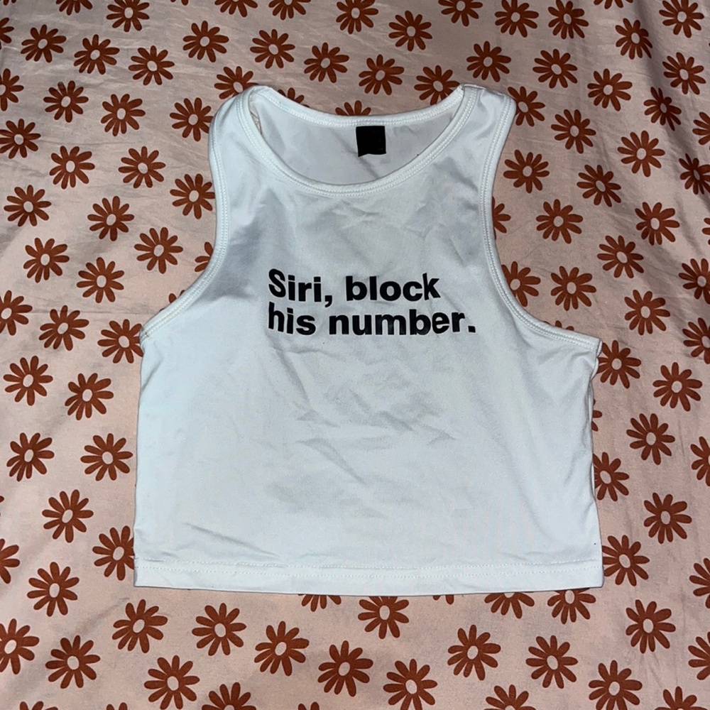 Shein Siri block his number crop top